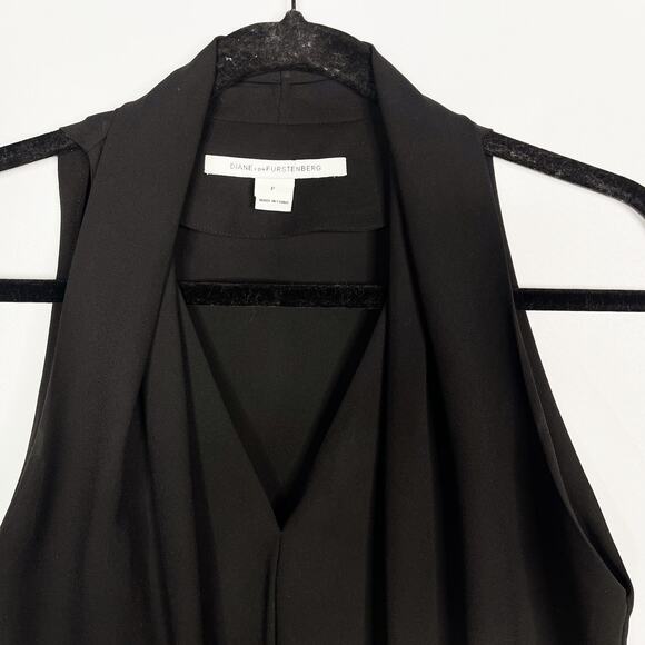 Diane Von Furstenberg P XSP Black Reagan VNeck Draped Sleeveless Blouse Top - Picture 2 of 10